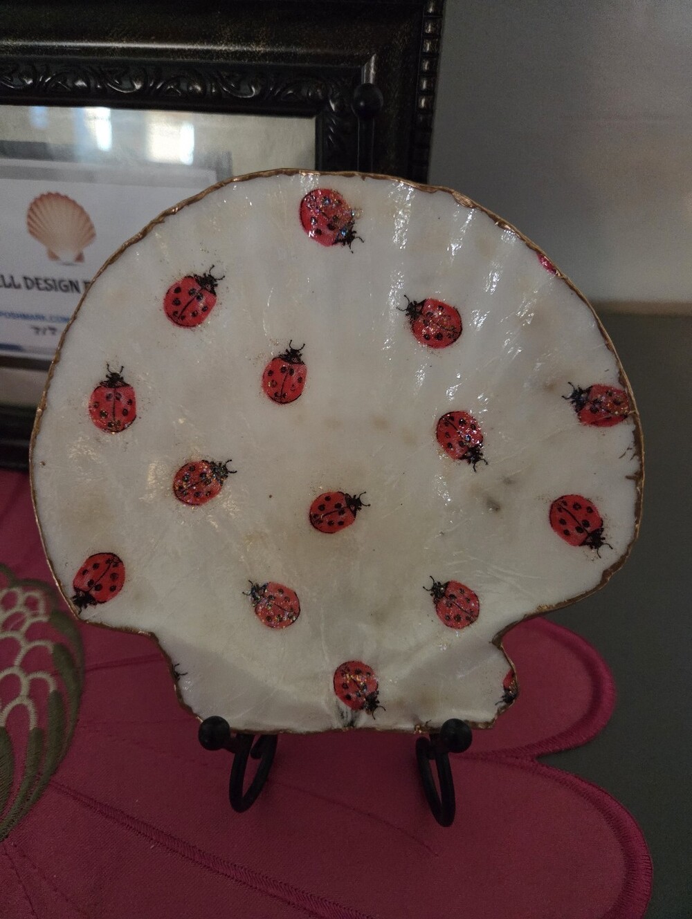 Scallop Jewlery Dish Lady Bug Design Natural Shell